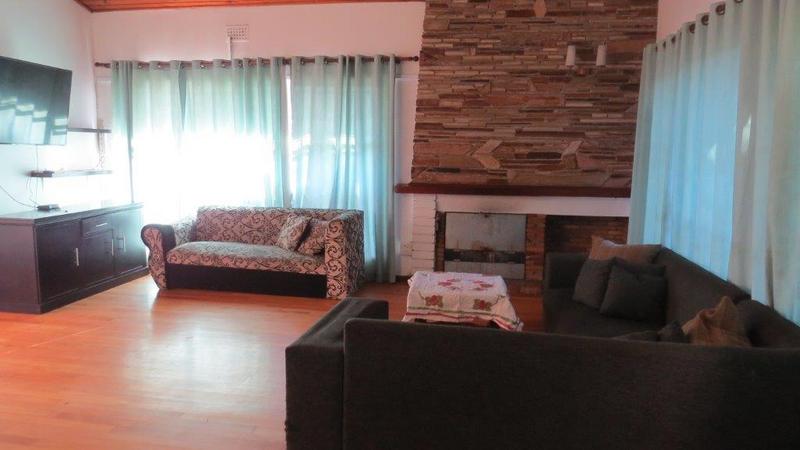 4 Bedroom Property for Sale in Oostersee Western Cape